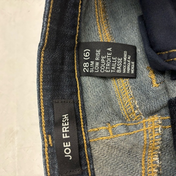 Women’s Joe Fresh Slim Fit Low Rise Indigo Blue Jeans - Picture 2 of 13
